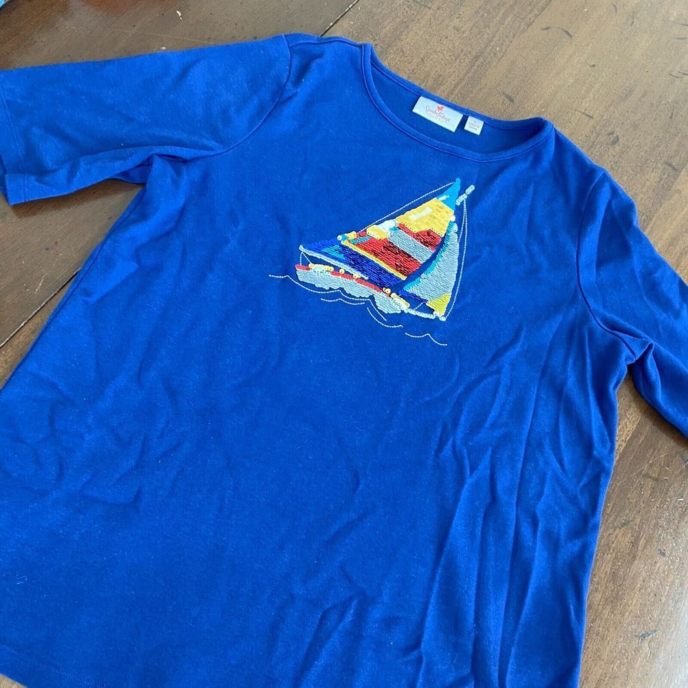 Quacker Factory T-Shirt Women's Large Blue Sequin Bling Sail Boat 1/2 Sleeve